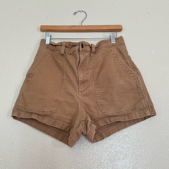 Madewell Perfect Vintage Fatigue Shorts in Camel - Picture 2 of 7